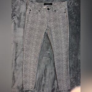 Liverpool Jean Co. black and white stretch pants Size 2 Petite